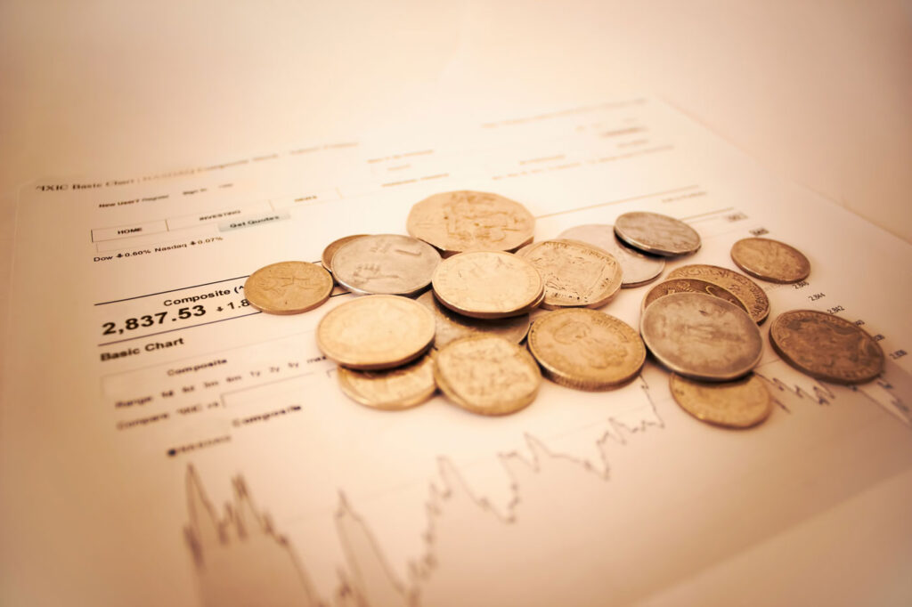 Investing Small In The Big Market Small Investment 1024x682